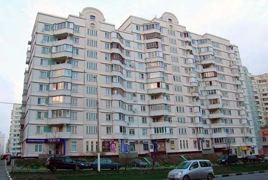 Остекление балкона в доме серии ПД 4 Климовск