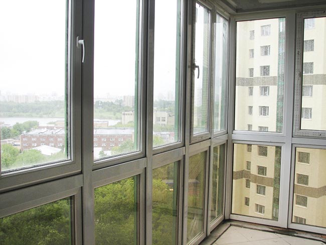 Ремонт застекленных балконов и лоджий в Климовск и области Климовск