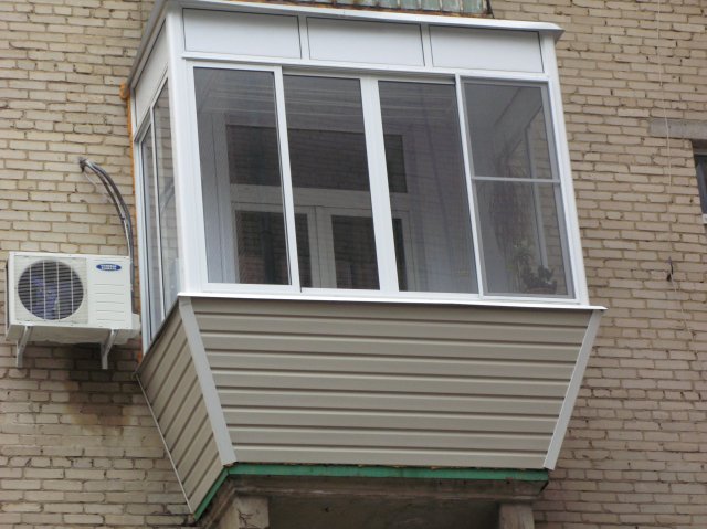 Остекление балконов в хрущевке с выносом по цене от производителя Климовск