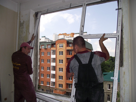 профессиональная установка пластиковых окон в доме Климовск